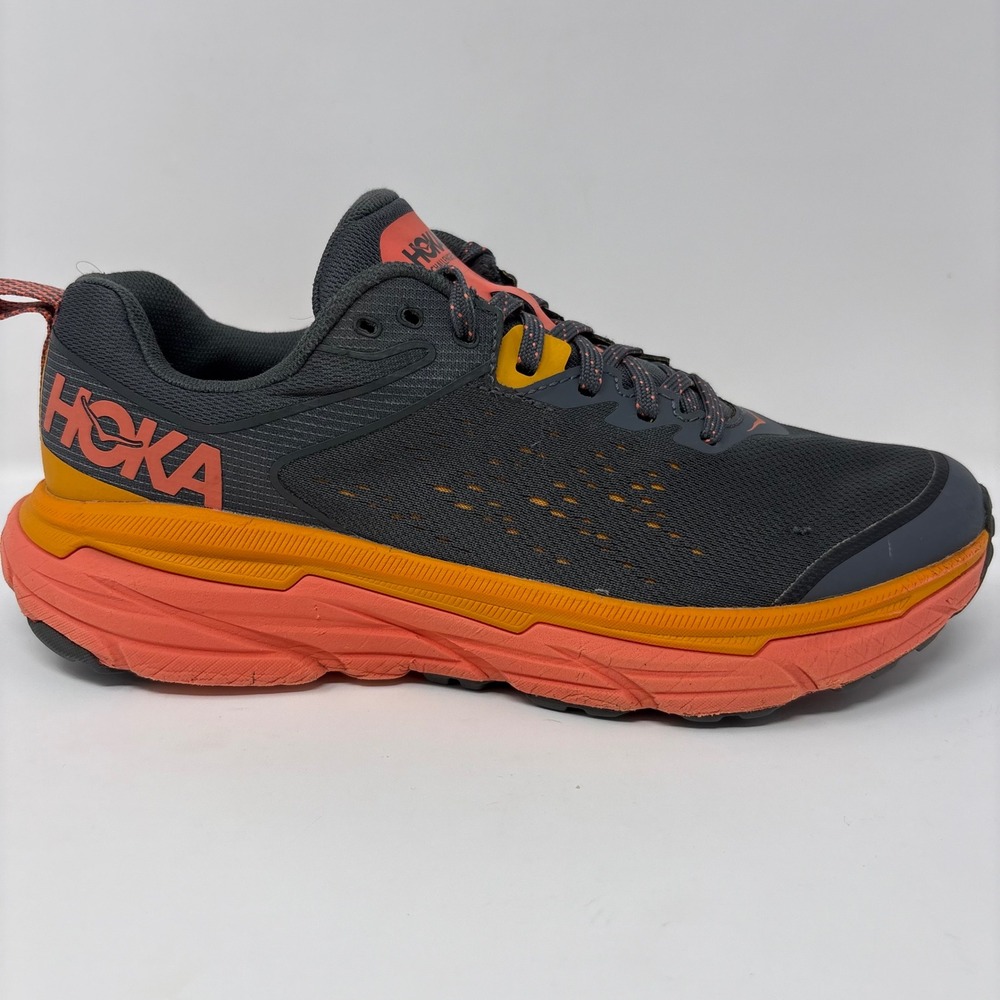 Hoka Challenger ATR 6 Women's Size 8.5 Grey Red Running Shoes (1106512 CCLL)